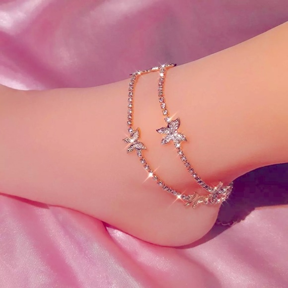 Jewelry - One Silver Tone Rhinestone  Butterfly dainty Anklet